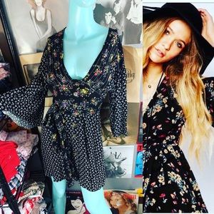 🔥 NWOT Free People Boho HIPPY Bell Sleeve Floral Dress XS
